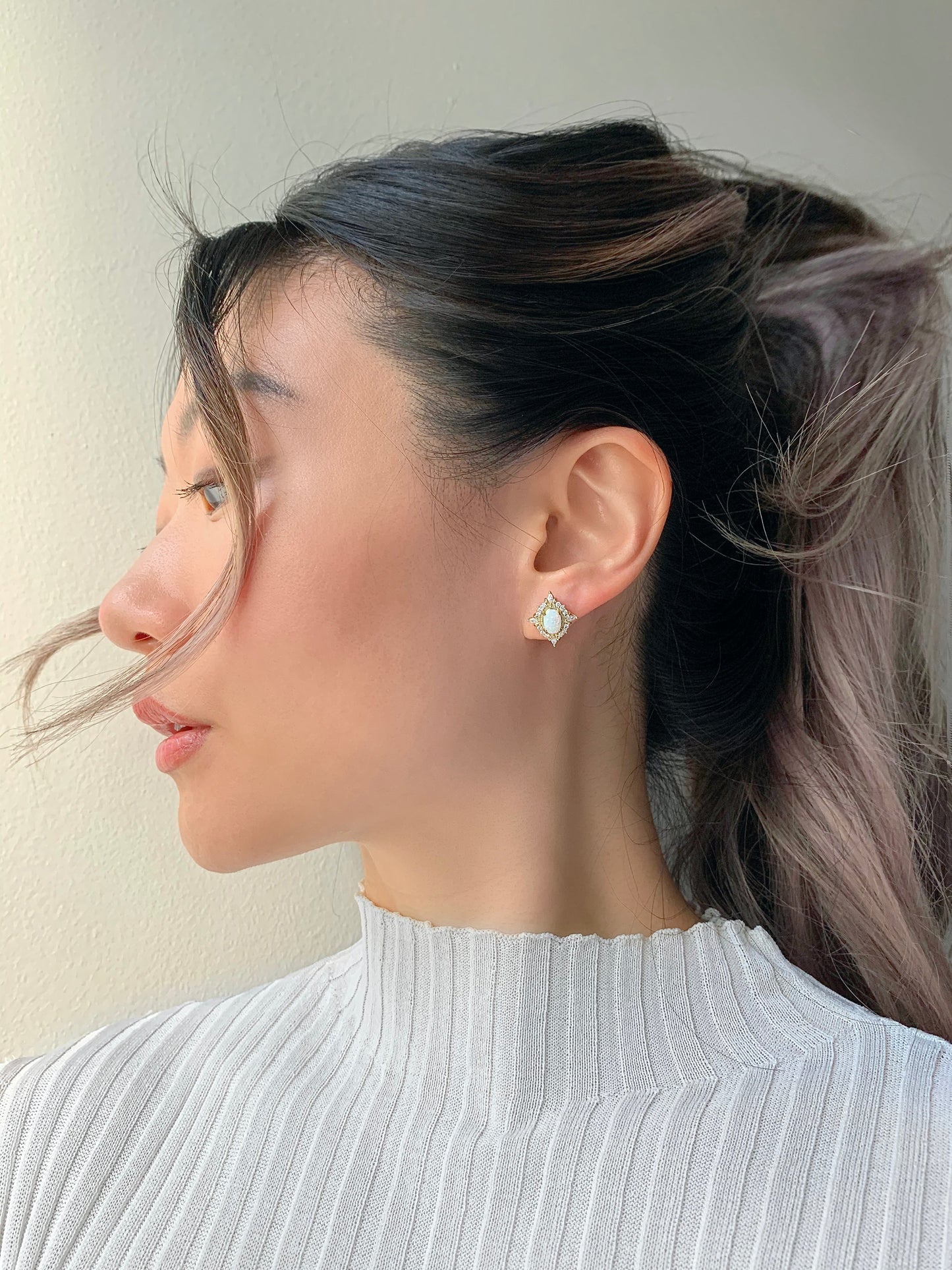 Mia Opal Earrings Gold
