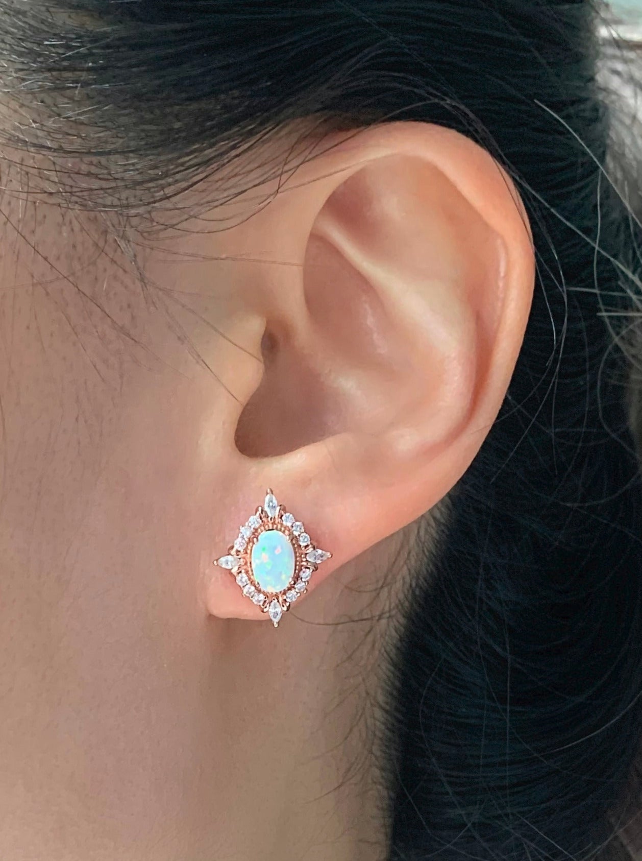 Mia Opal Earrings Gold