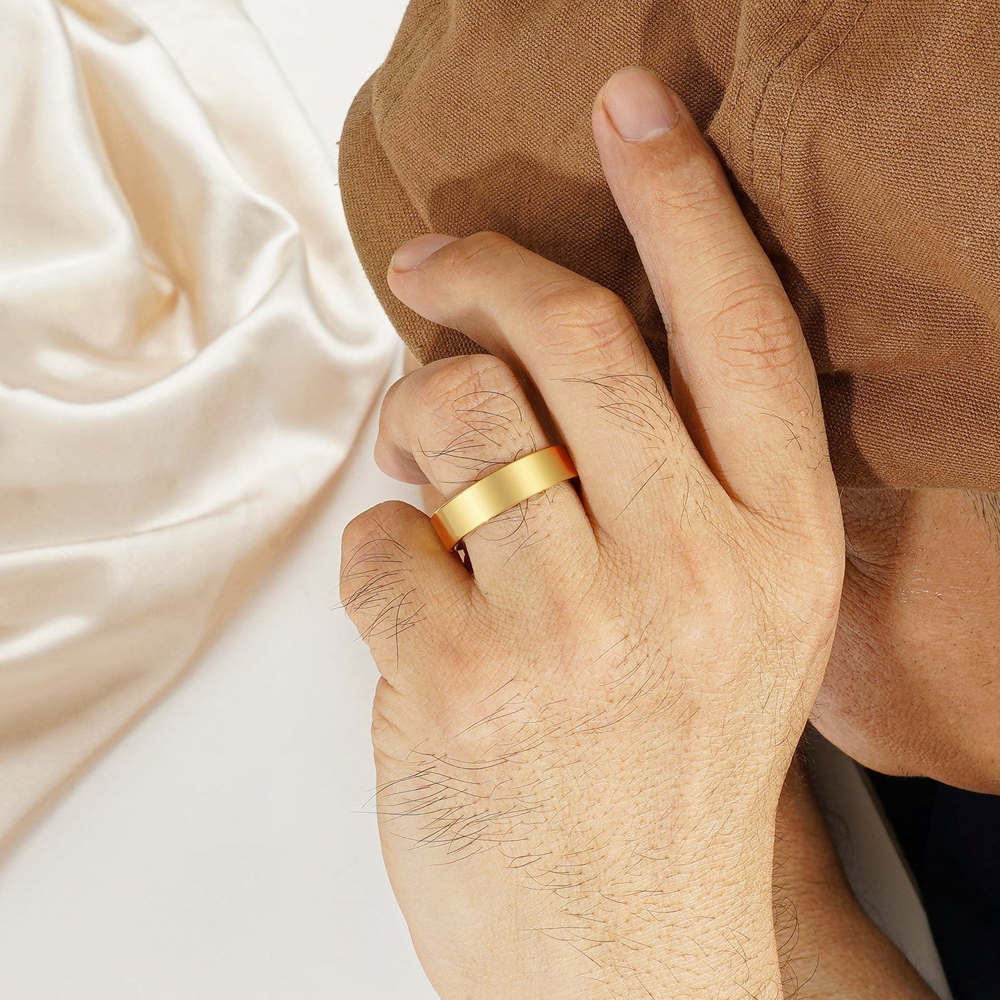 Tom 4mm Tungsten Men's Wedding Band Gold