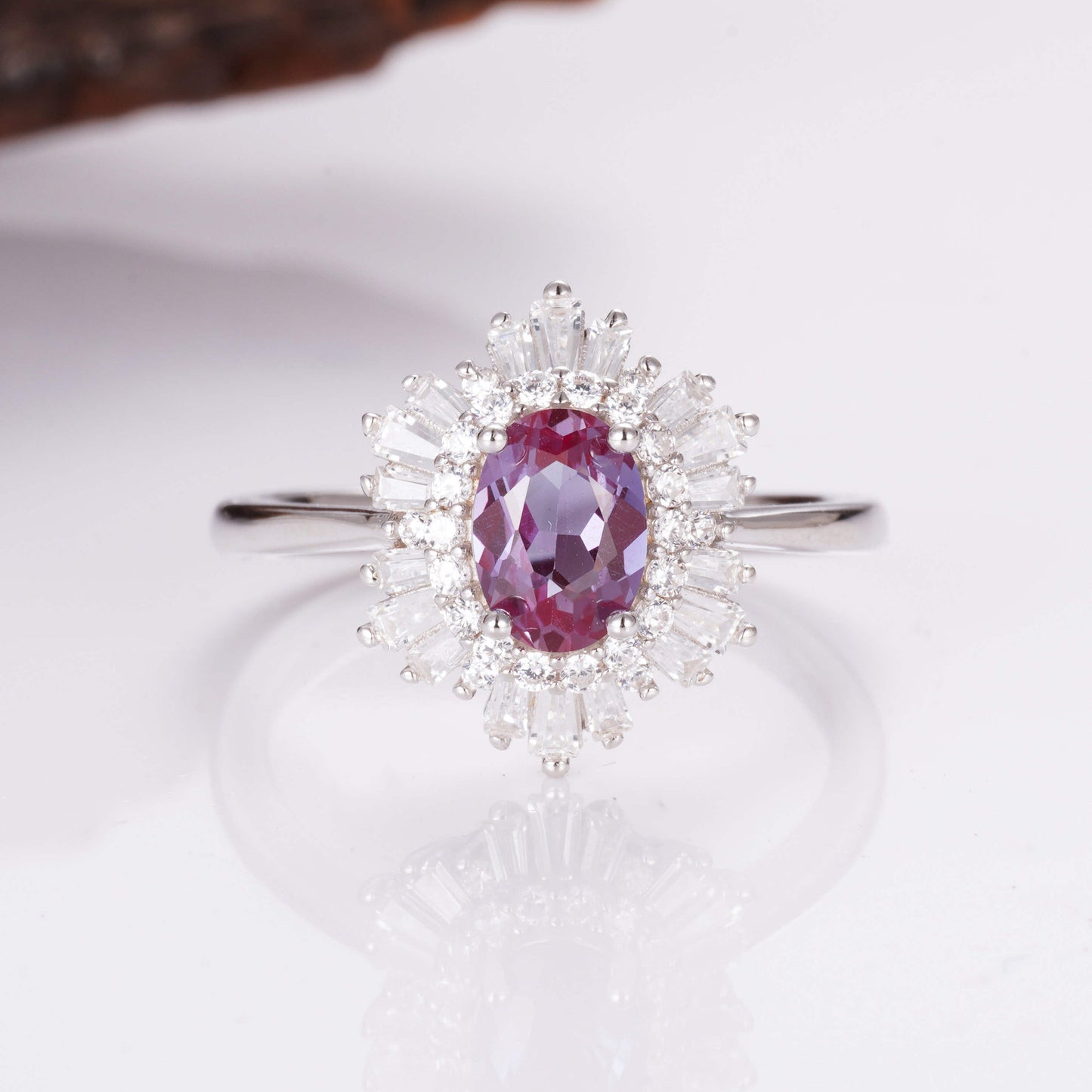 Rose Gold Alexandrite Ring with 1.5-Carat Alexandrite Crystal