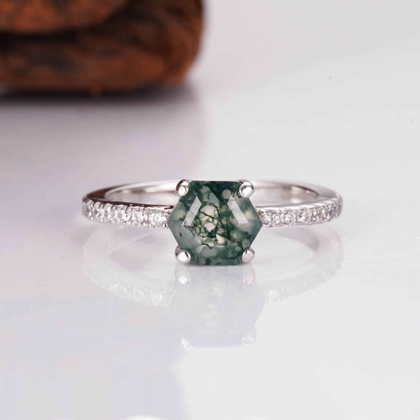 Ura Green Moss Agate Ring