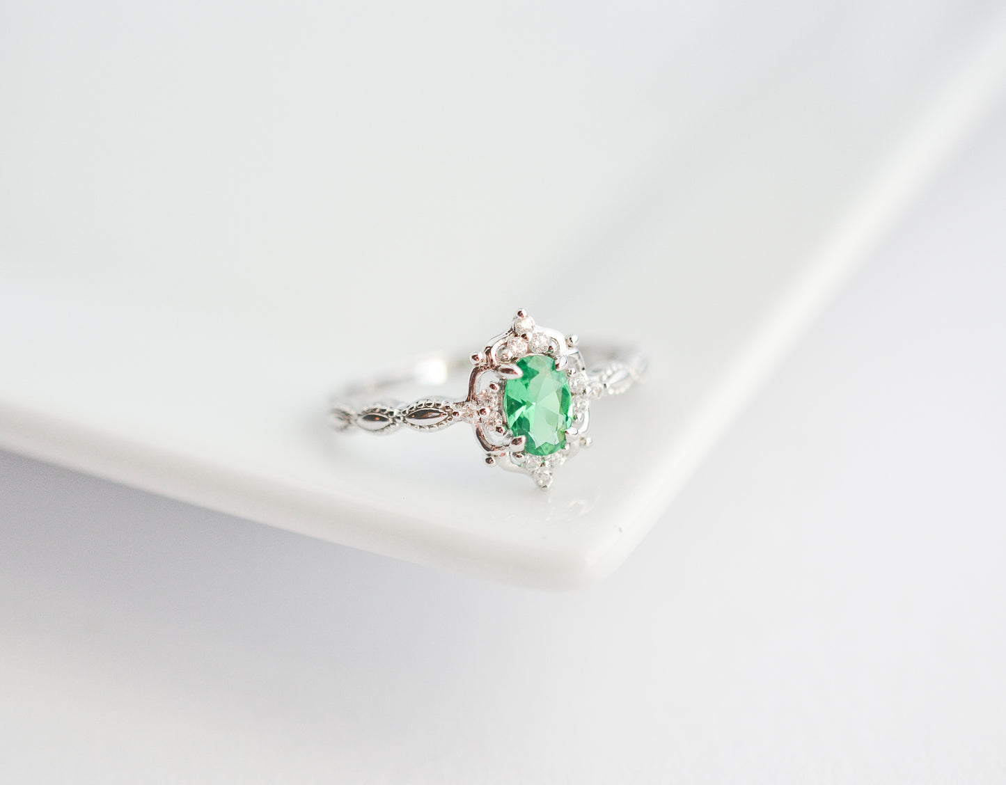 Fia Emerald Ring Rose Gold