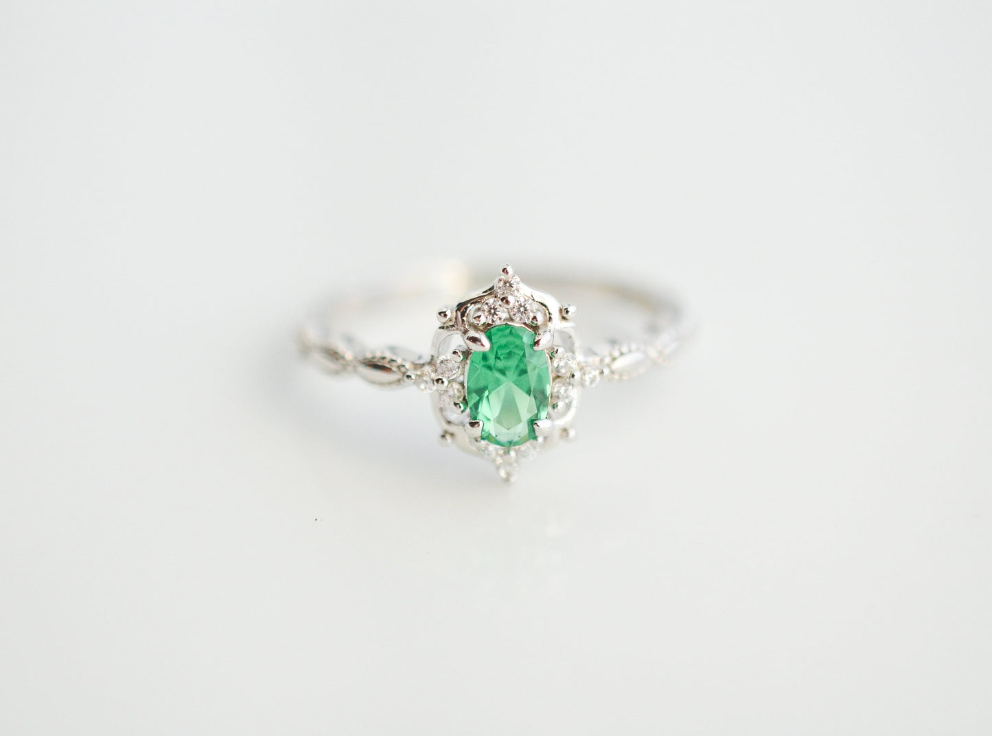 Fia Emerald Ring Gold