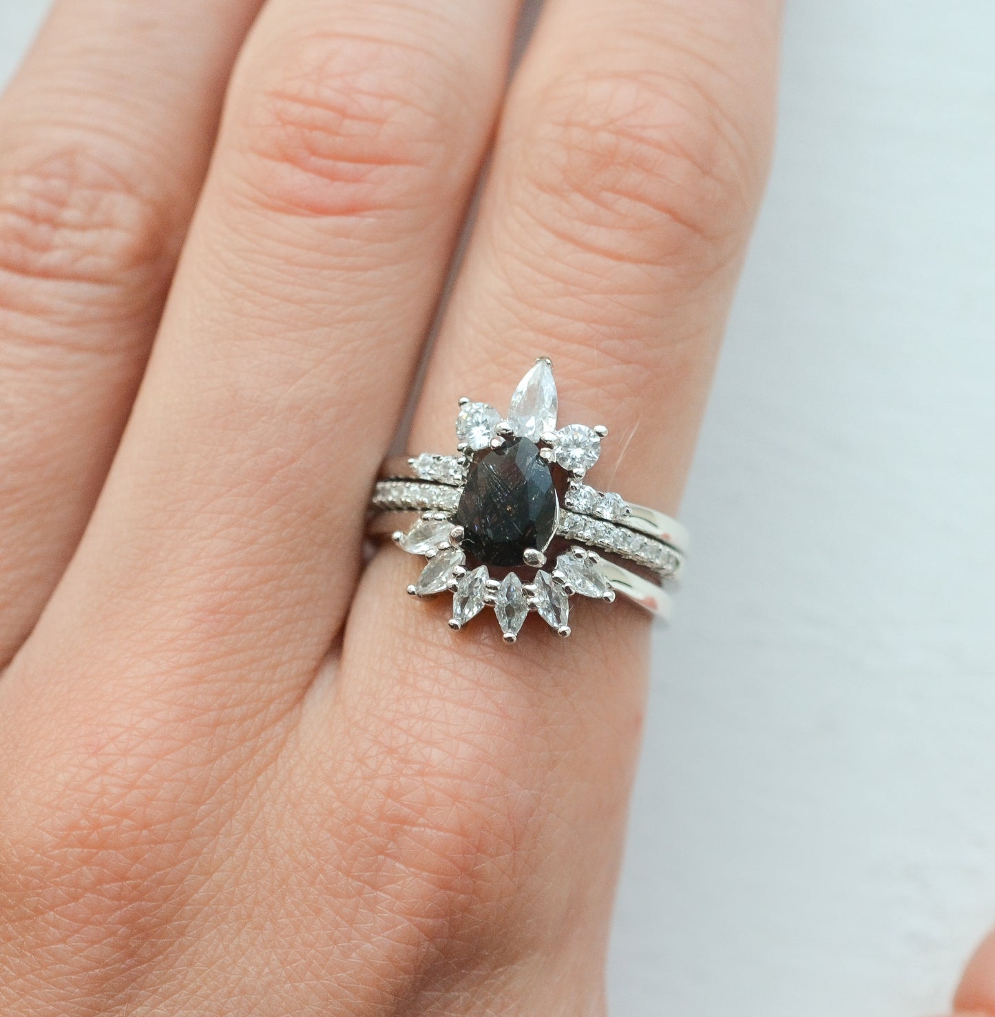Kane Black Rutilated Quartz Ring Set Gold