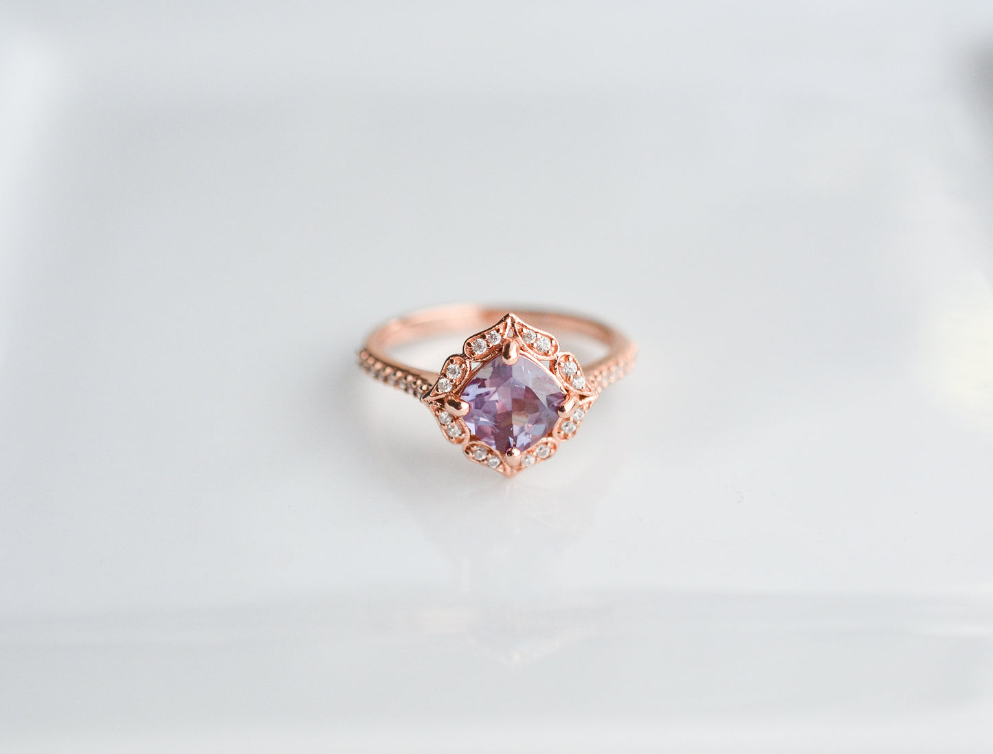 Lei Ruby Heart Ring Gold