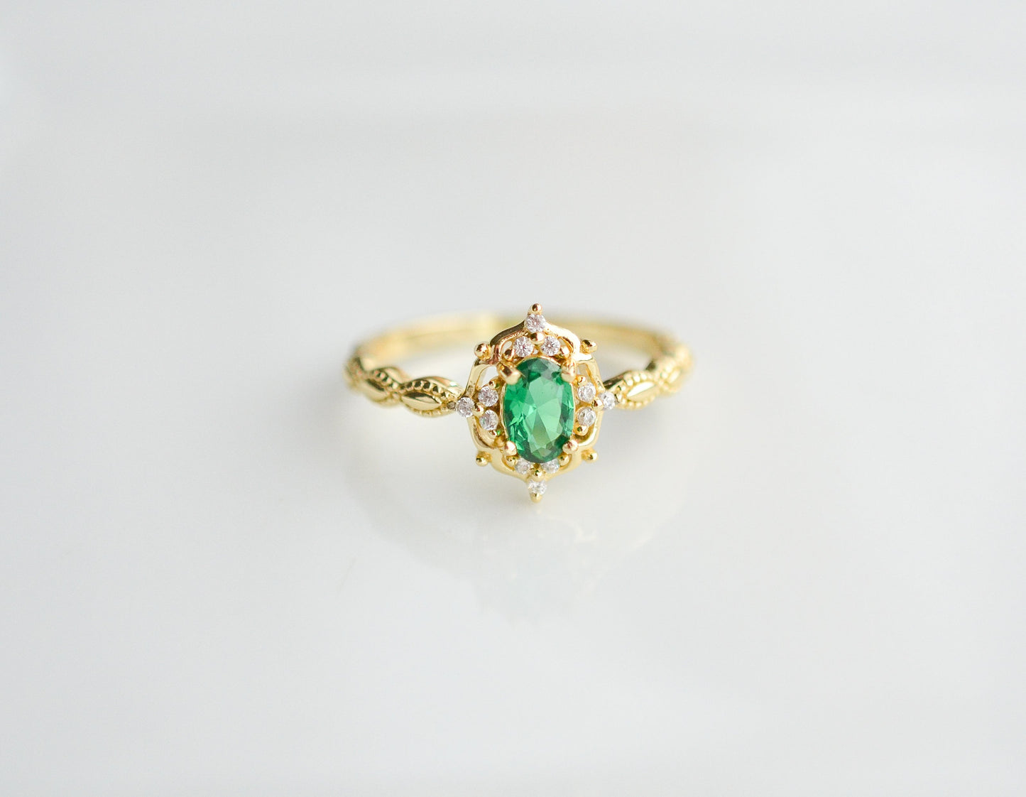 Fia Emerald Ring Gold