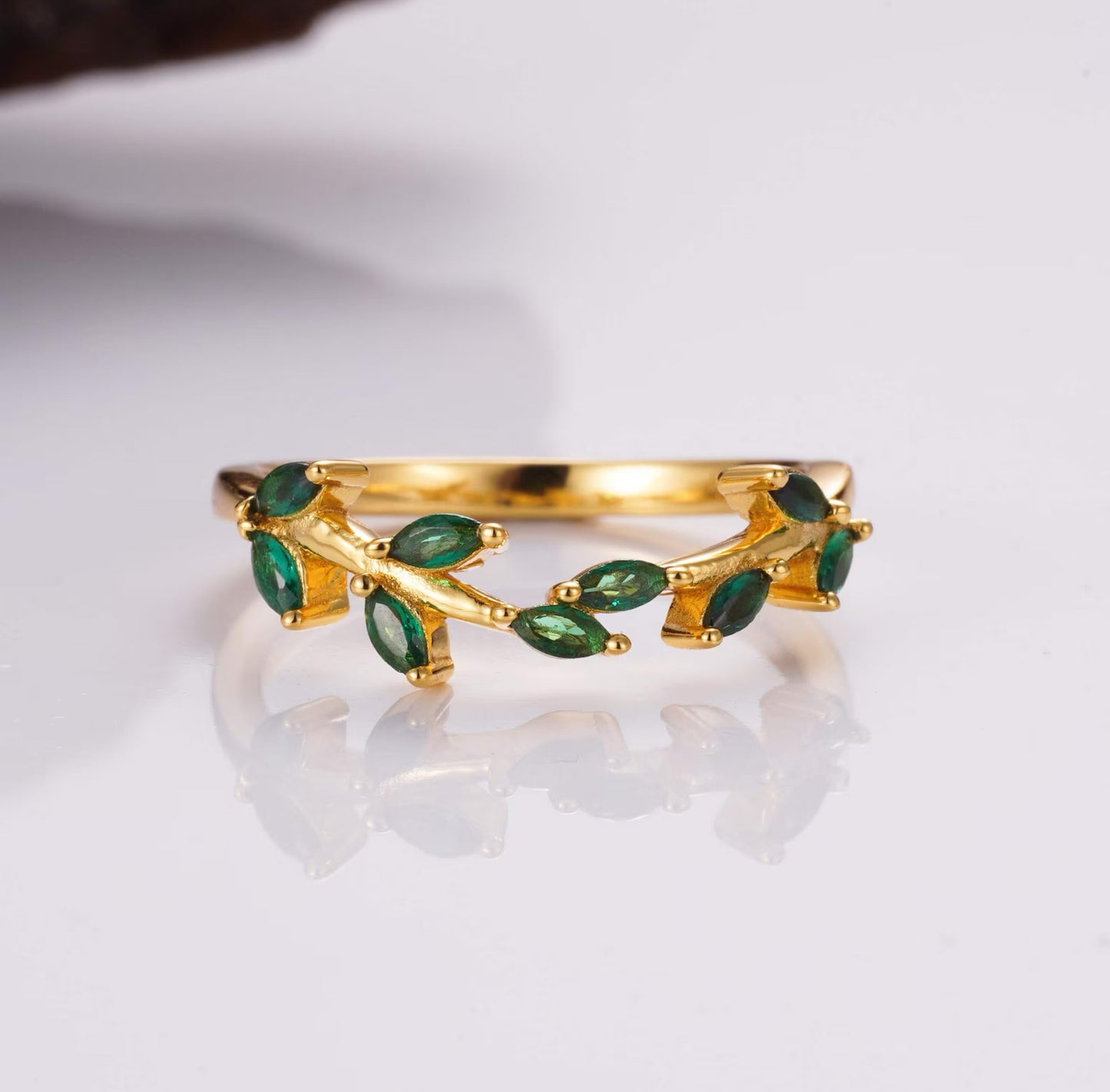 Sammi Curved Emerald Leaf Band Rose Gold