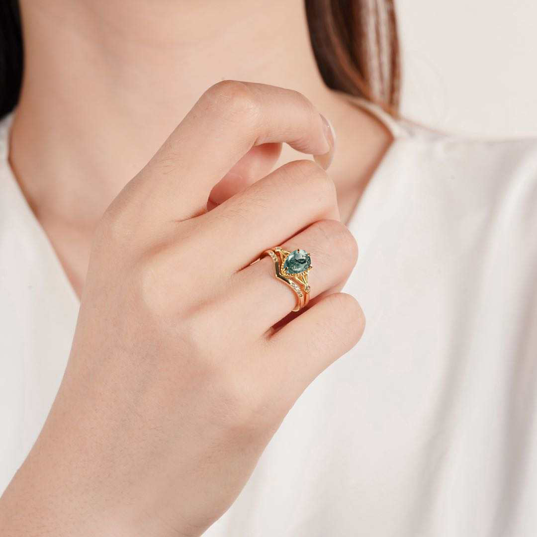 Emily Moss Agate Quartz Ring Set