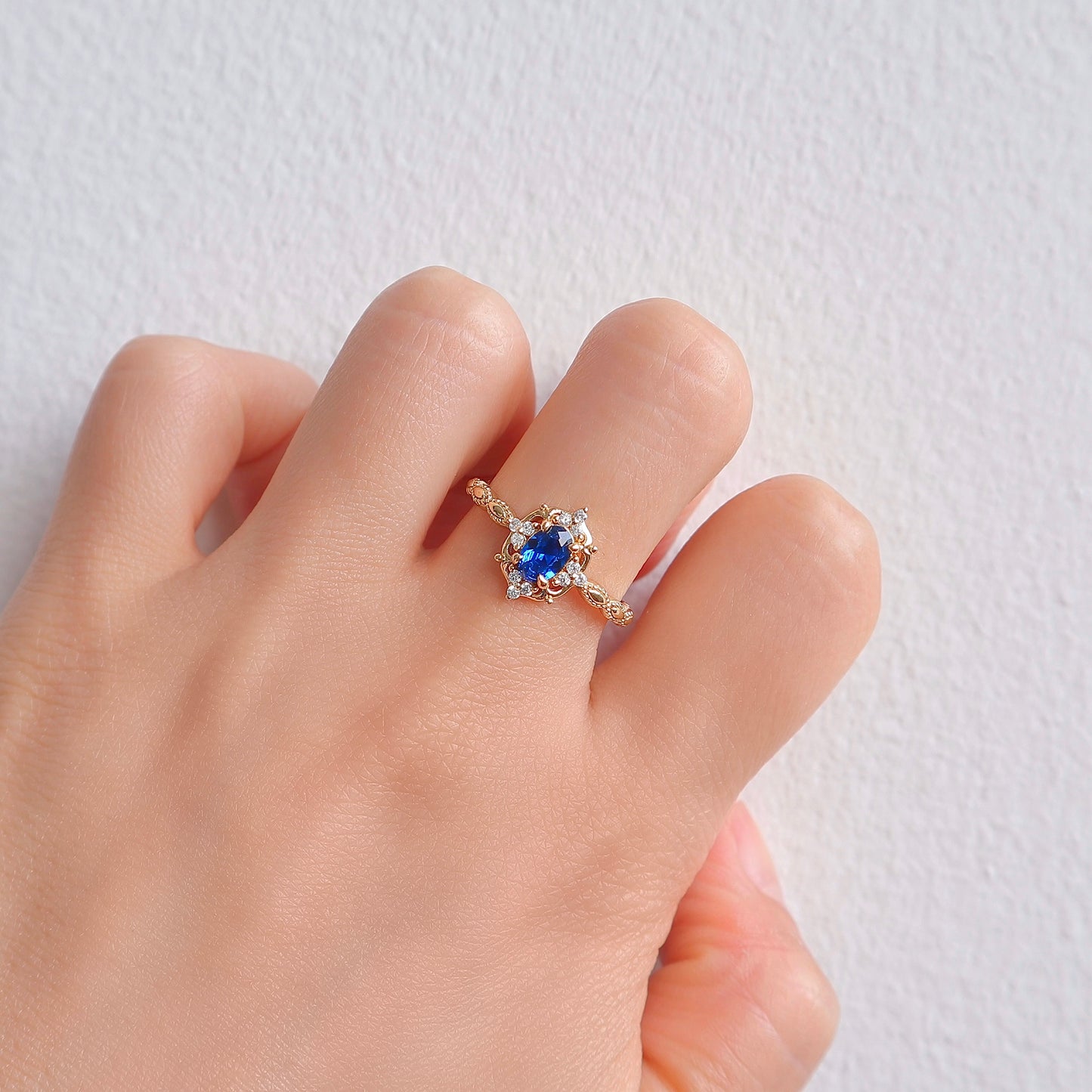 Fia Sapphire Ring Rose Gold