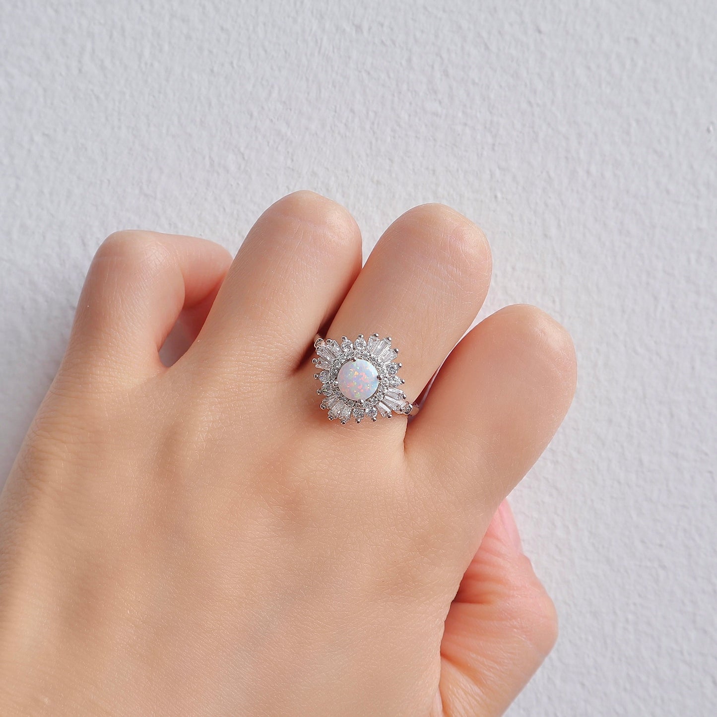 Mae Opal Ring Gold