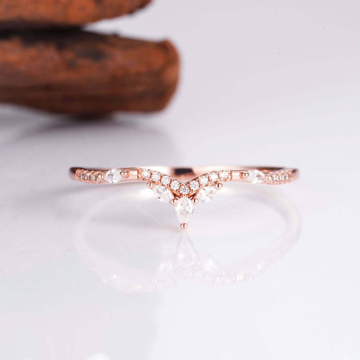 Hansi Curved Gemstone Stacking Band Rose Gold
