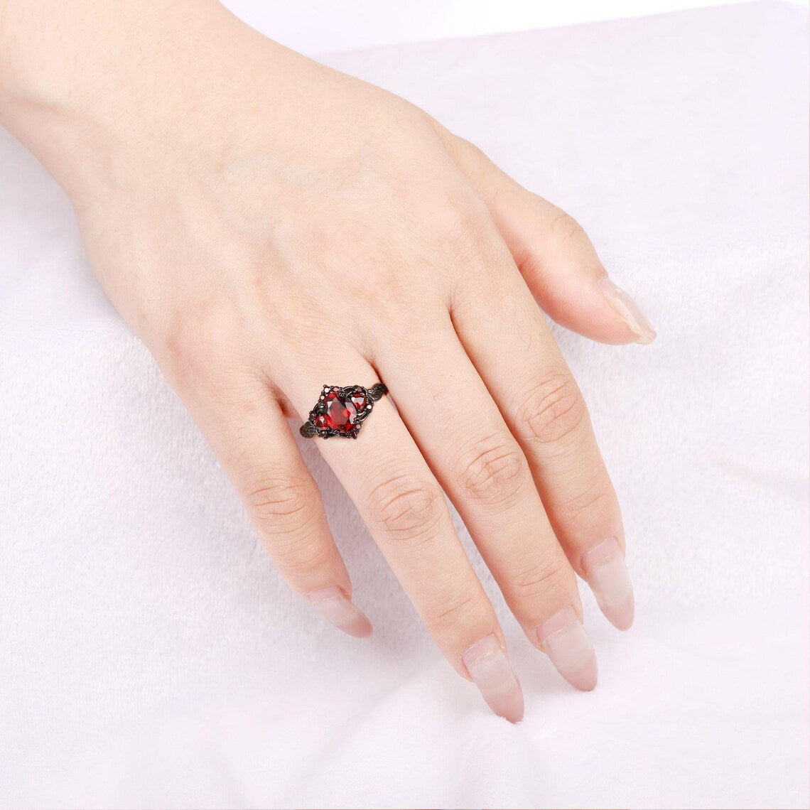 Lilly Garnet Black Gold Ring