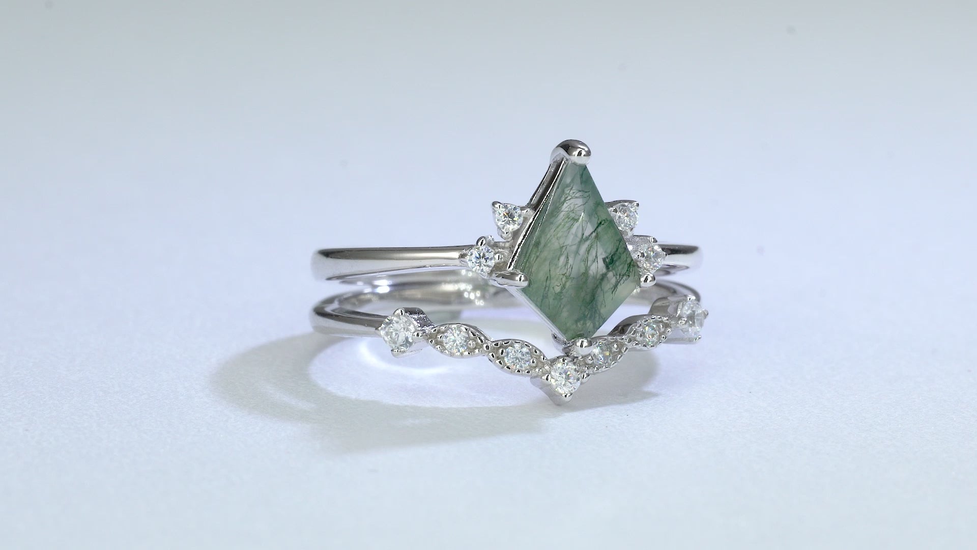 Qai Moss Agate Quartz Ring Set Rose Gold