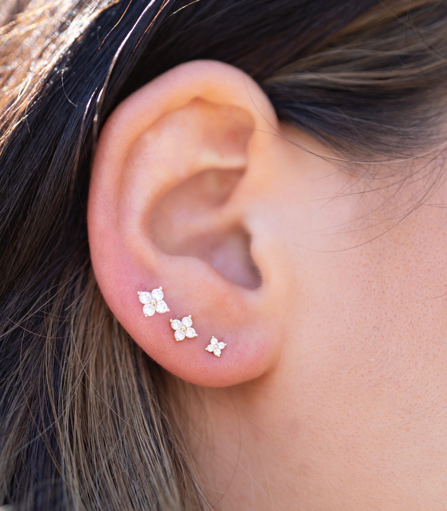 14k Solid Gold Crystal Flowers Earrings