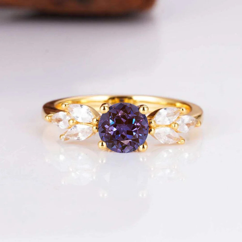 Ada Sapphire Ring Gold