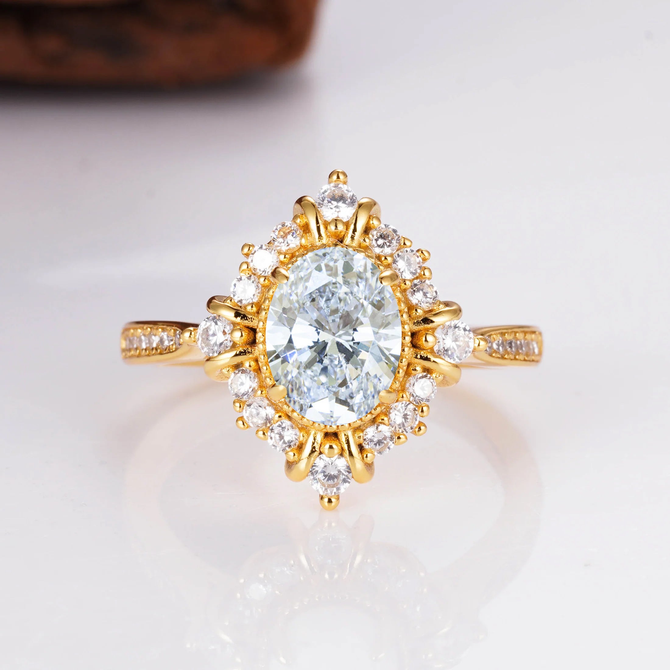 Mei Crystal Ring Gold