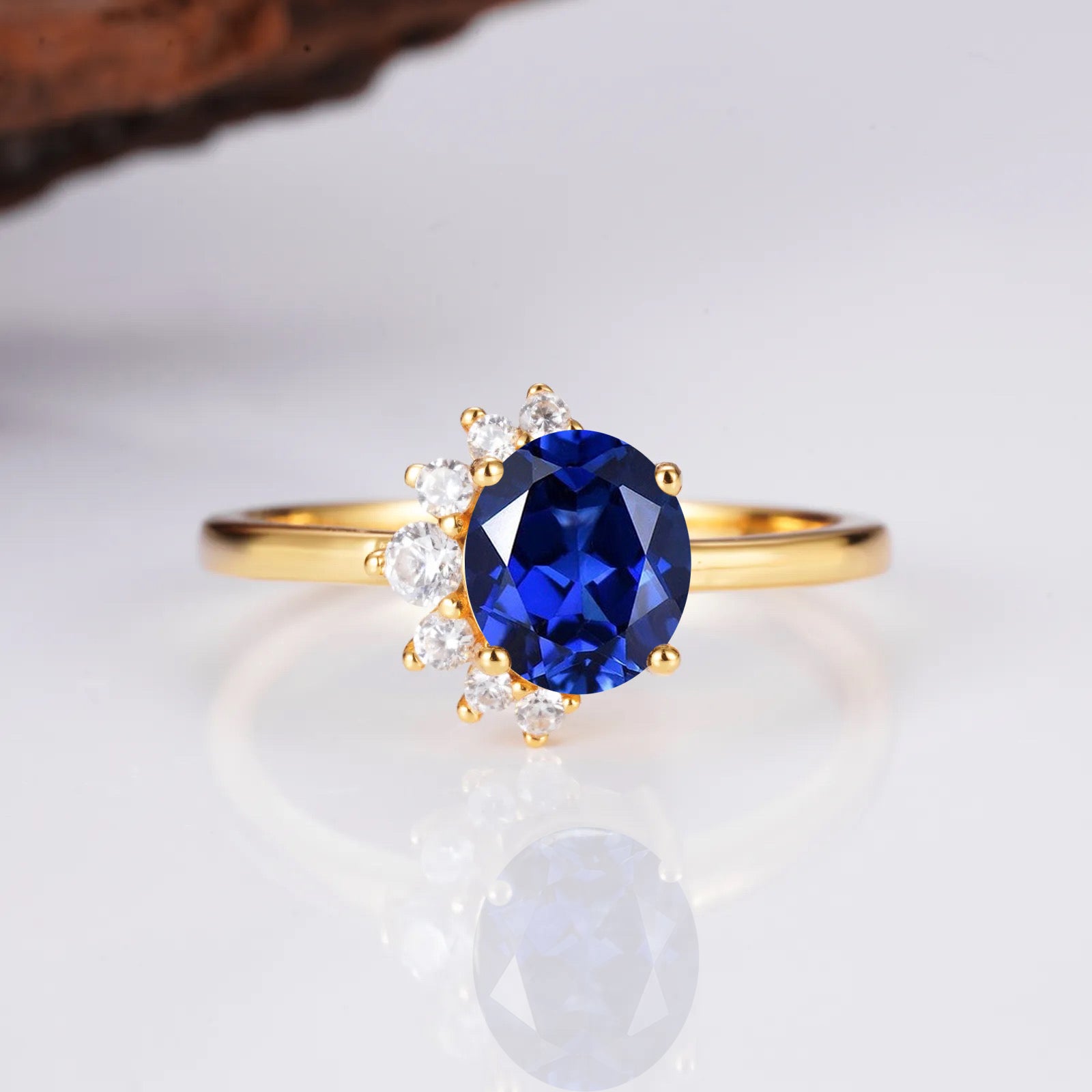 Ari Emerald Gold Ring with 2.0-Carat Emerald and Crystals