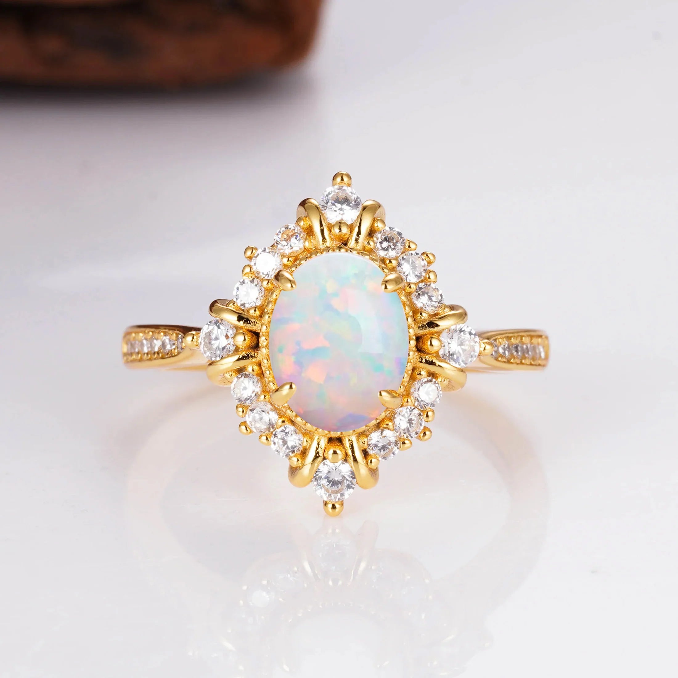 Mei Gemstone Ring