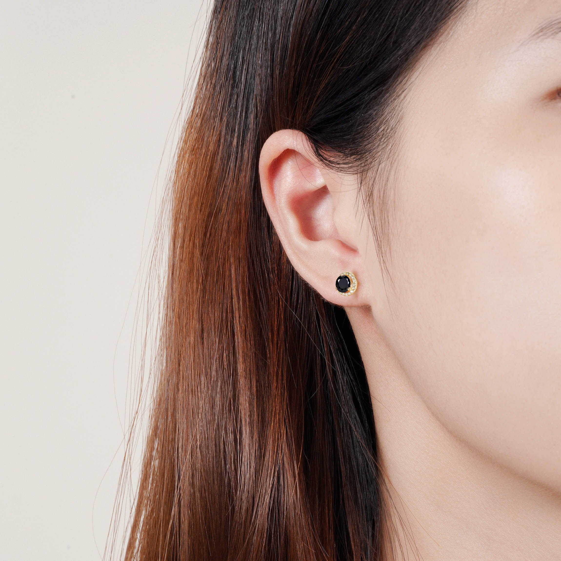 Jia Black Onyx Earrings Gold