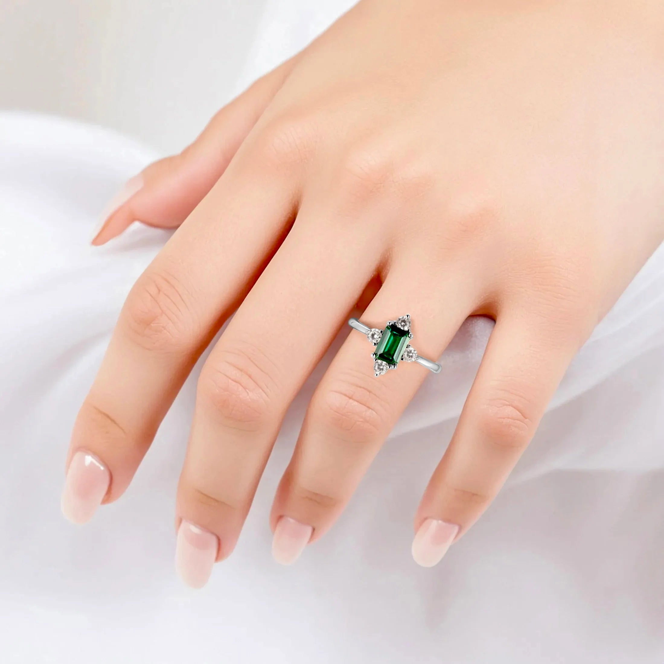 Sia Emerald Ring Sterling Silver