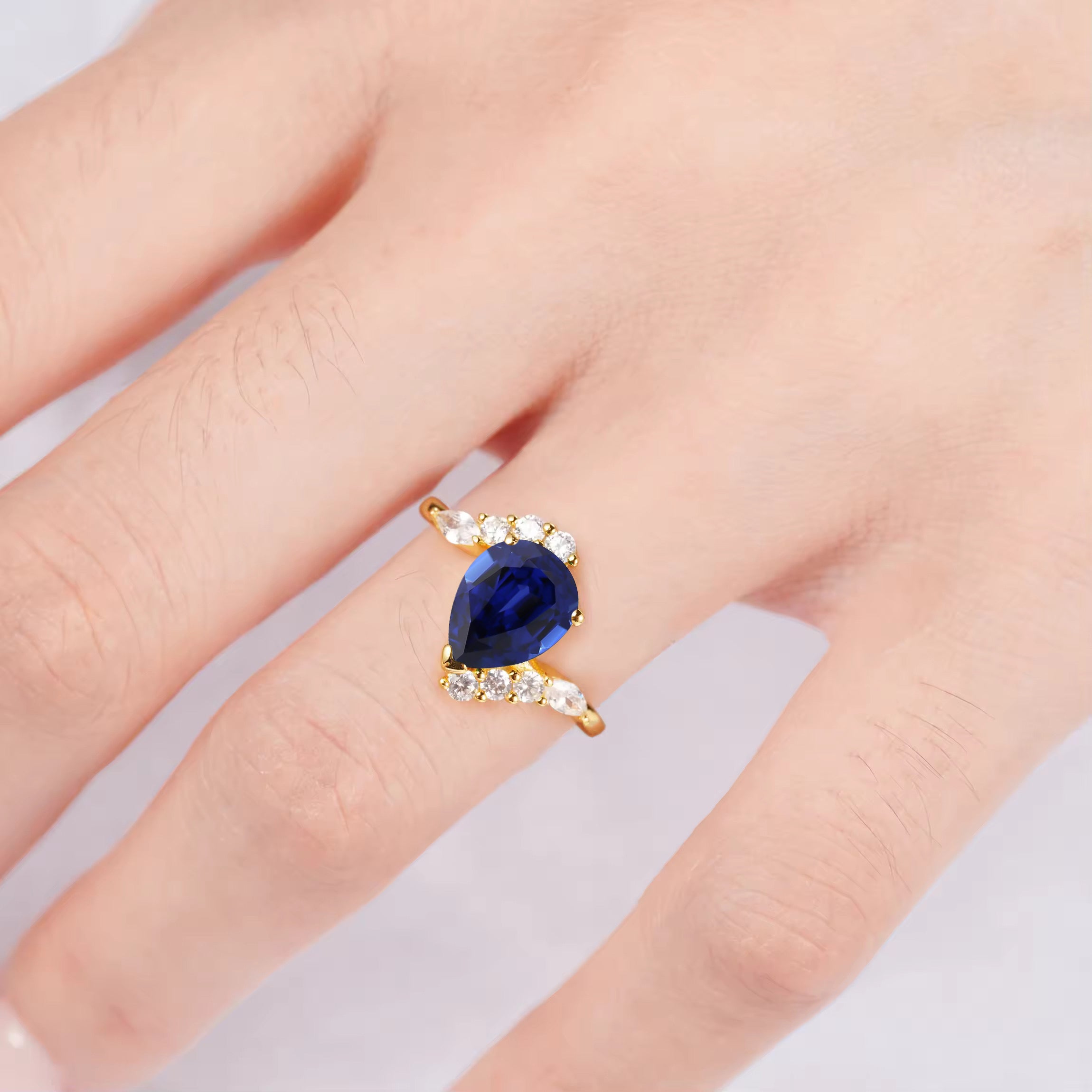 Rya Sapphire Ring