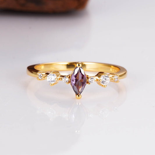 Ava Amethyst Ring Gold