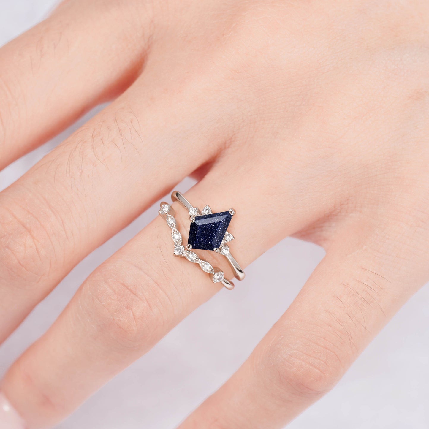 Qai Kite Blue Sandstone Ring Set