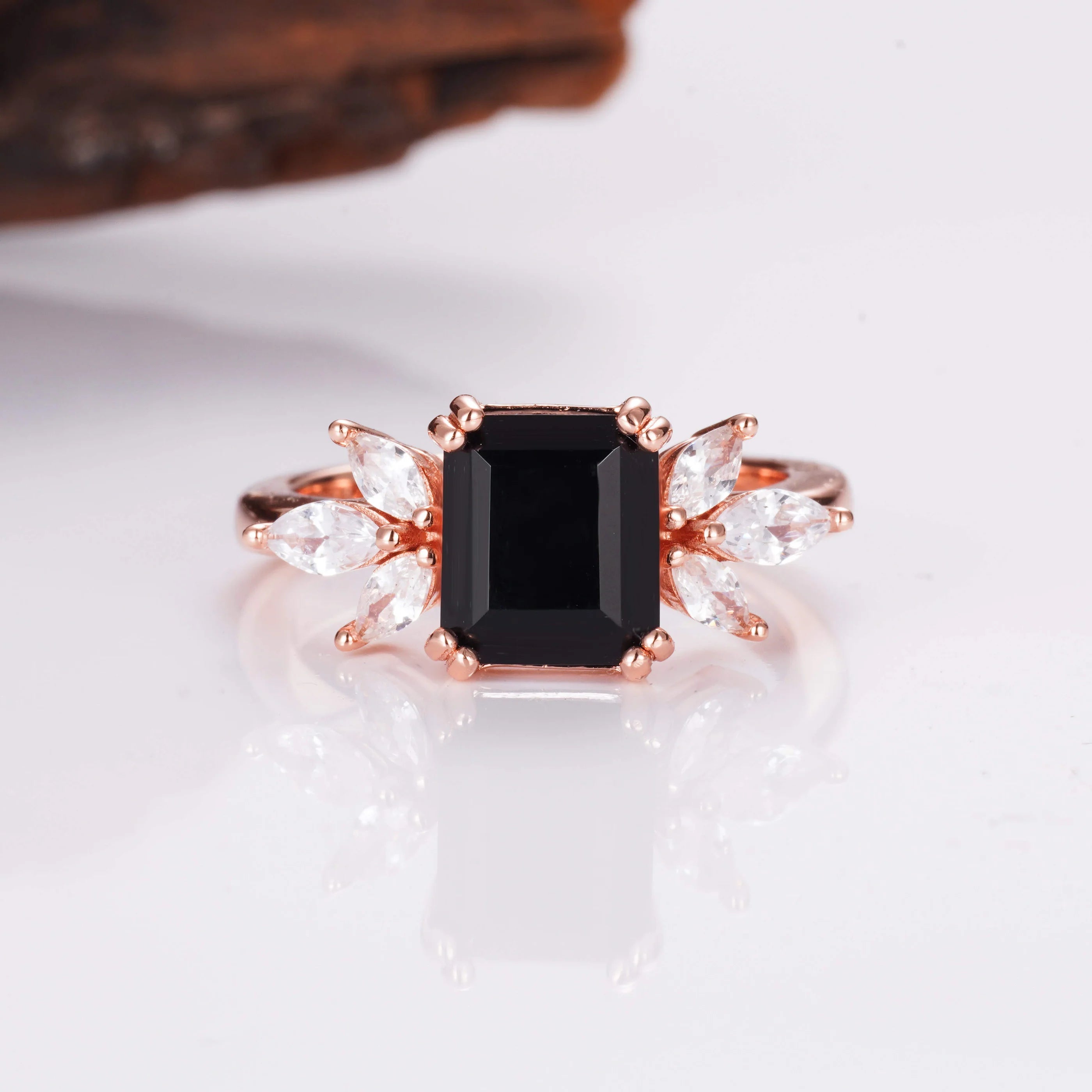 Ivy Black Onyx Ring Rose Gold