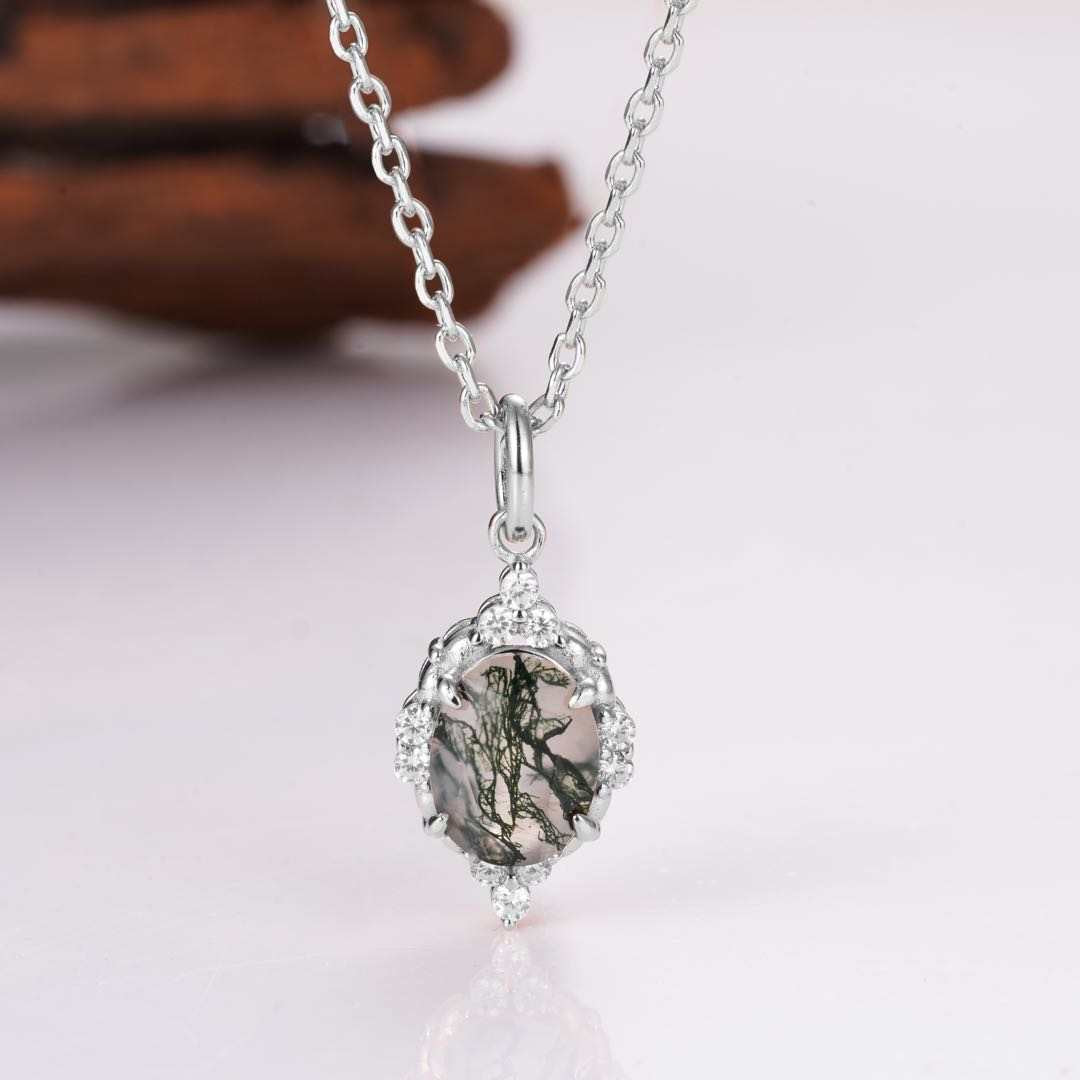 Brya Moss Agate Necklace Rose Gold