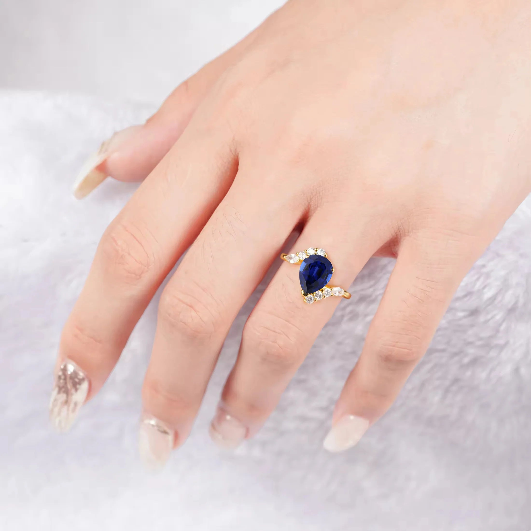 Rya Sapphire Ring