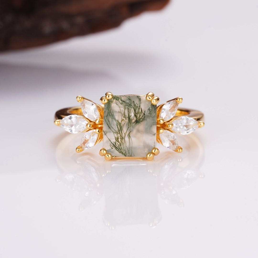 Ivy Moss Agate Quartz Ring Gold