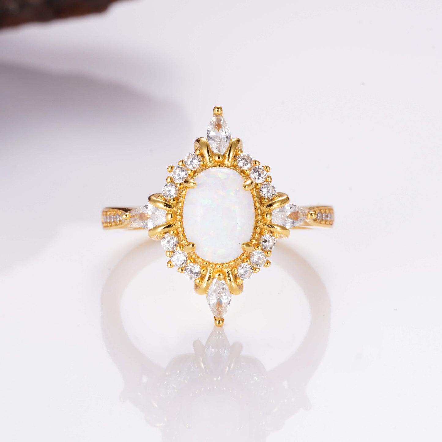 Mia Opal Ring Gold