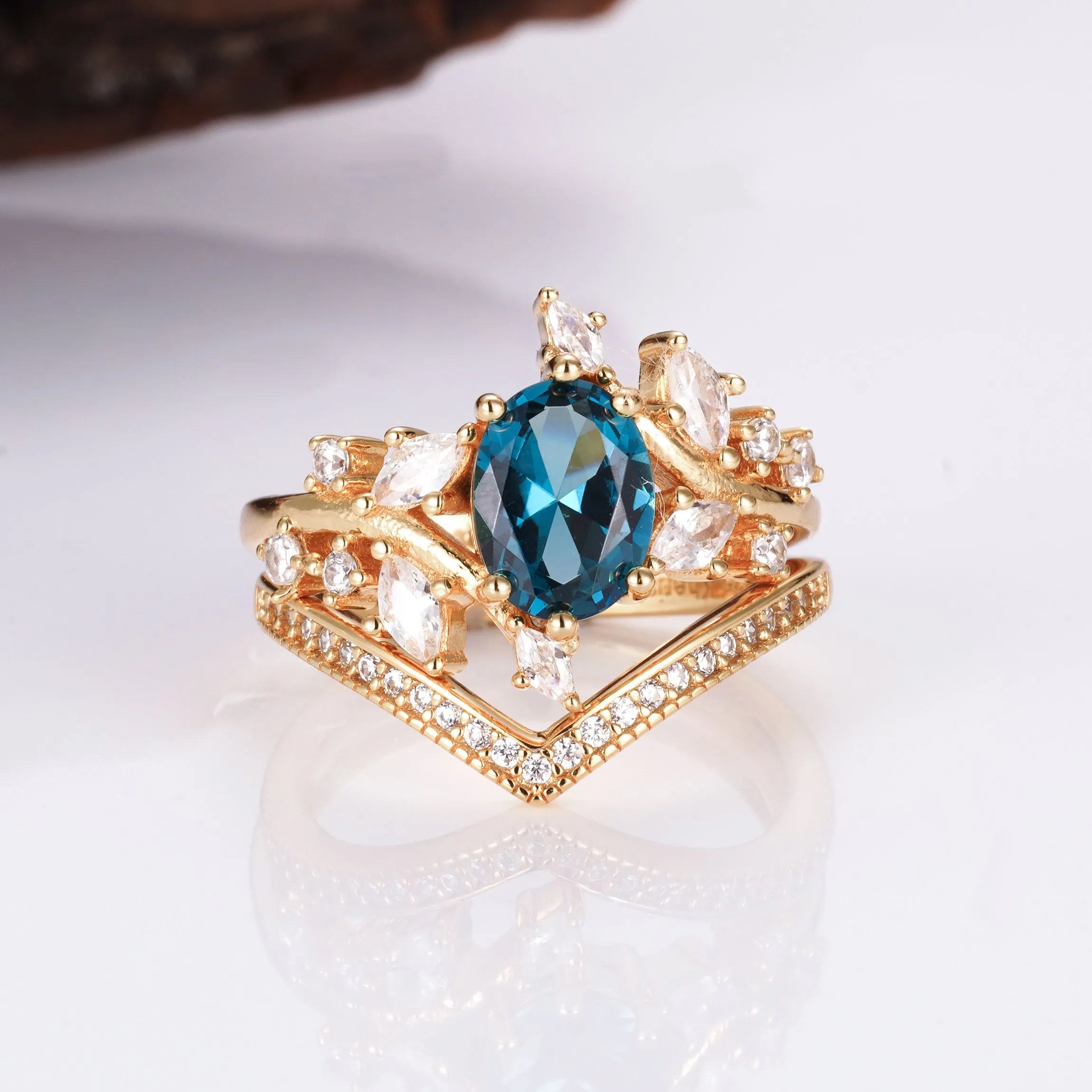 Bella London Blue Topaz Ring Set