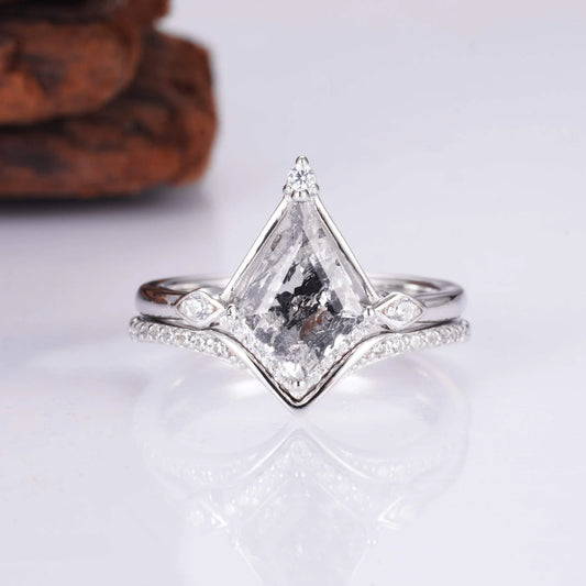 Dania Salt and Pepper Diamond Ring Set