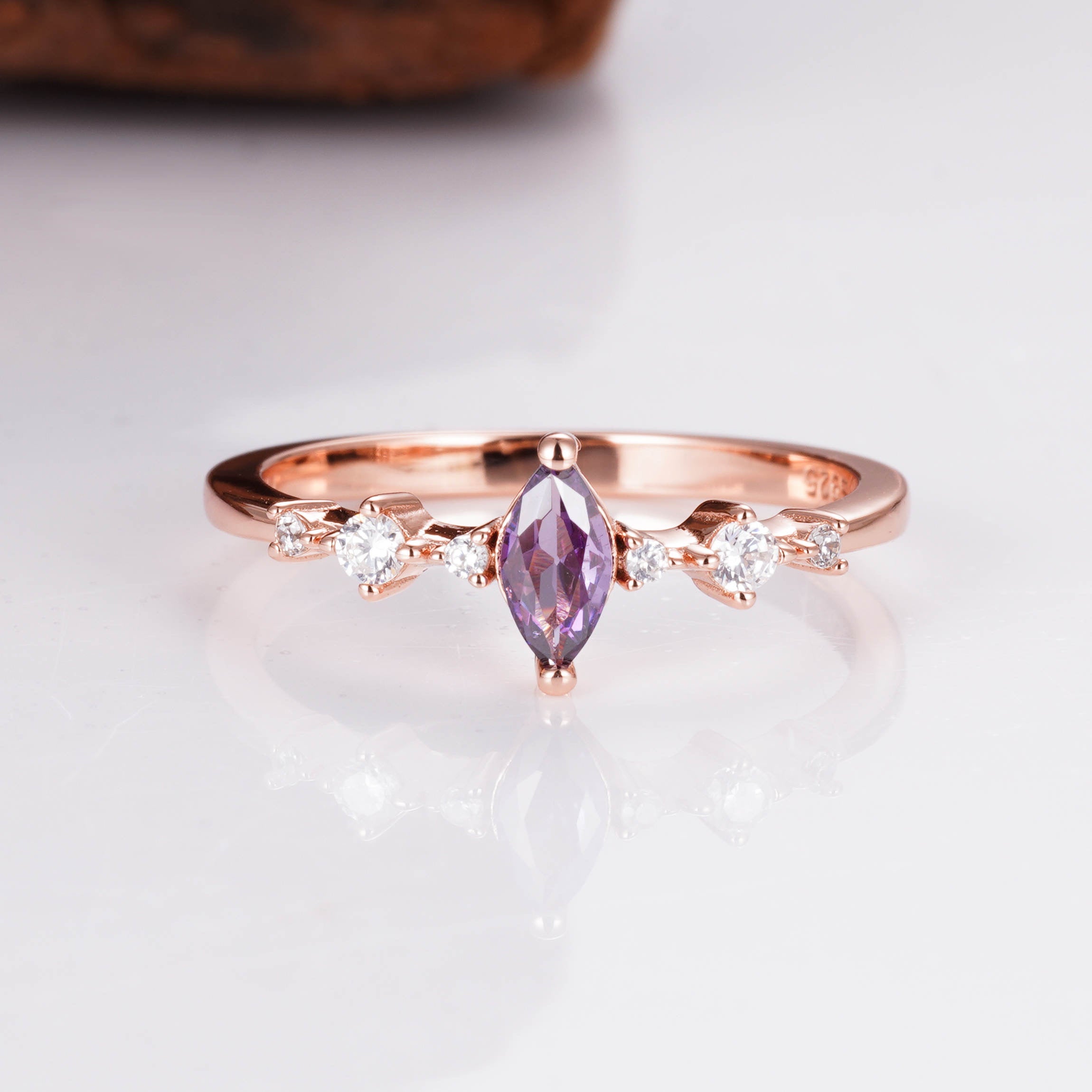 Ava Amethyst Ring Gold