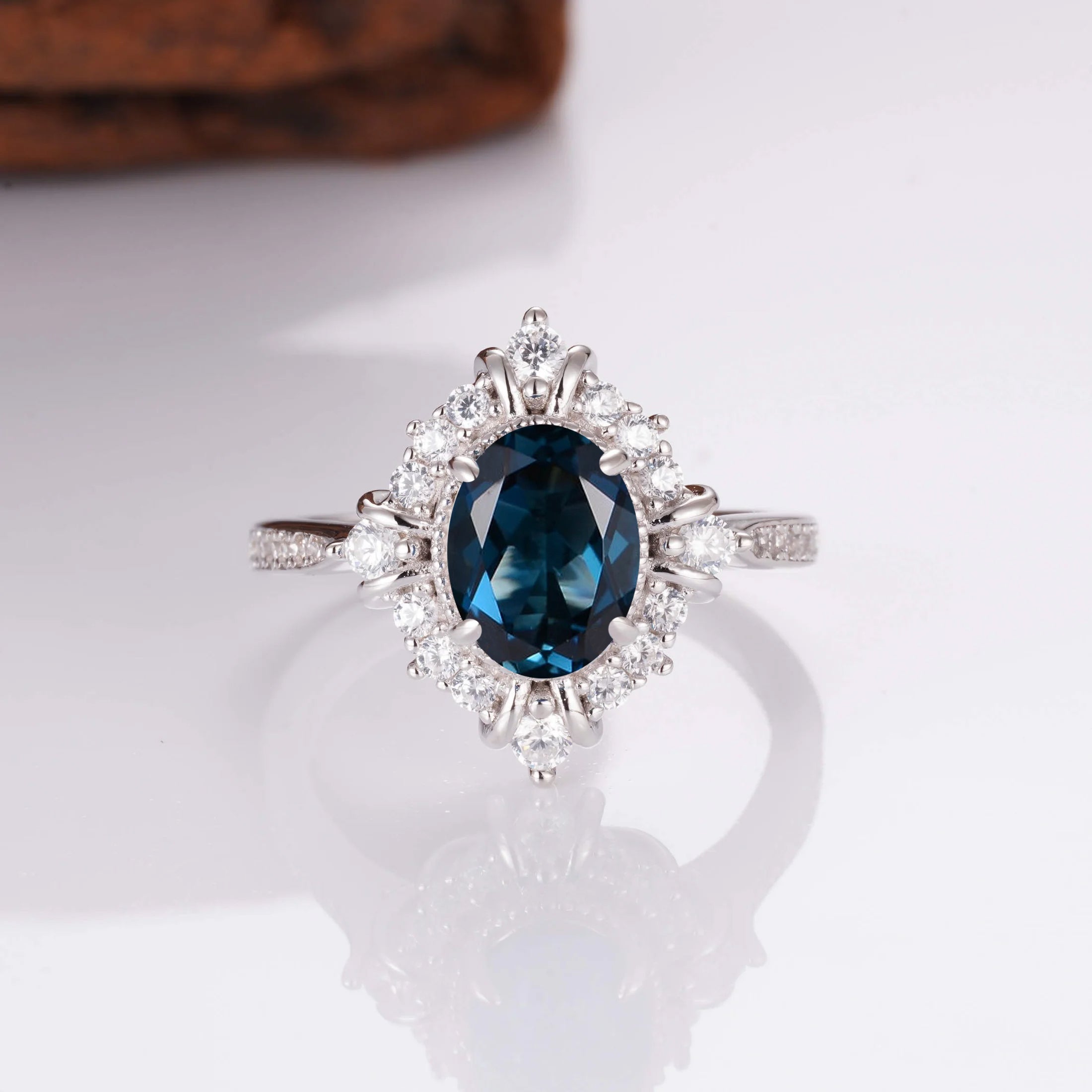 Mei London Blue Ring