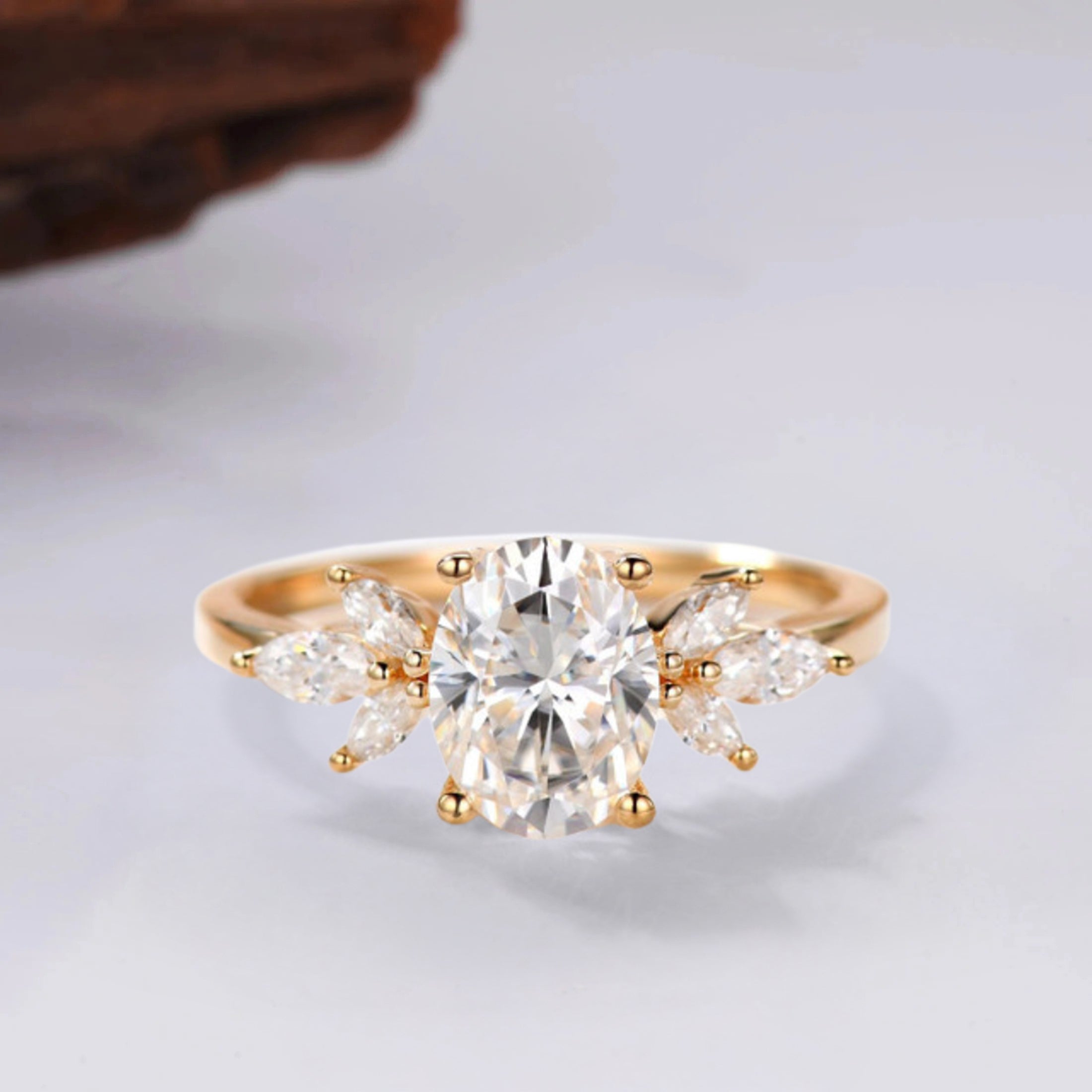 Ivy Oval Moissanite Ring