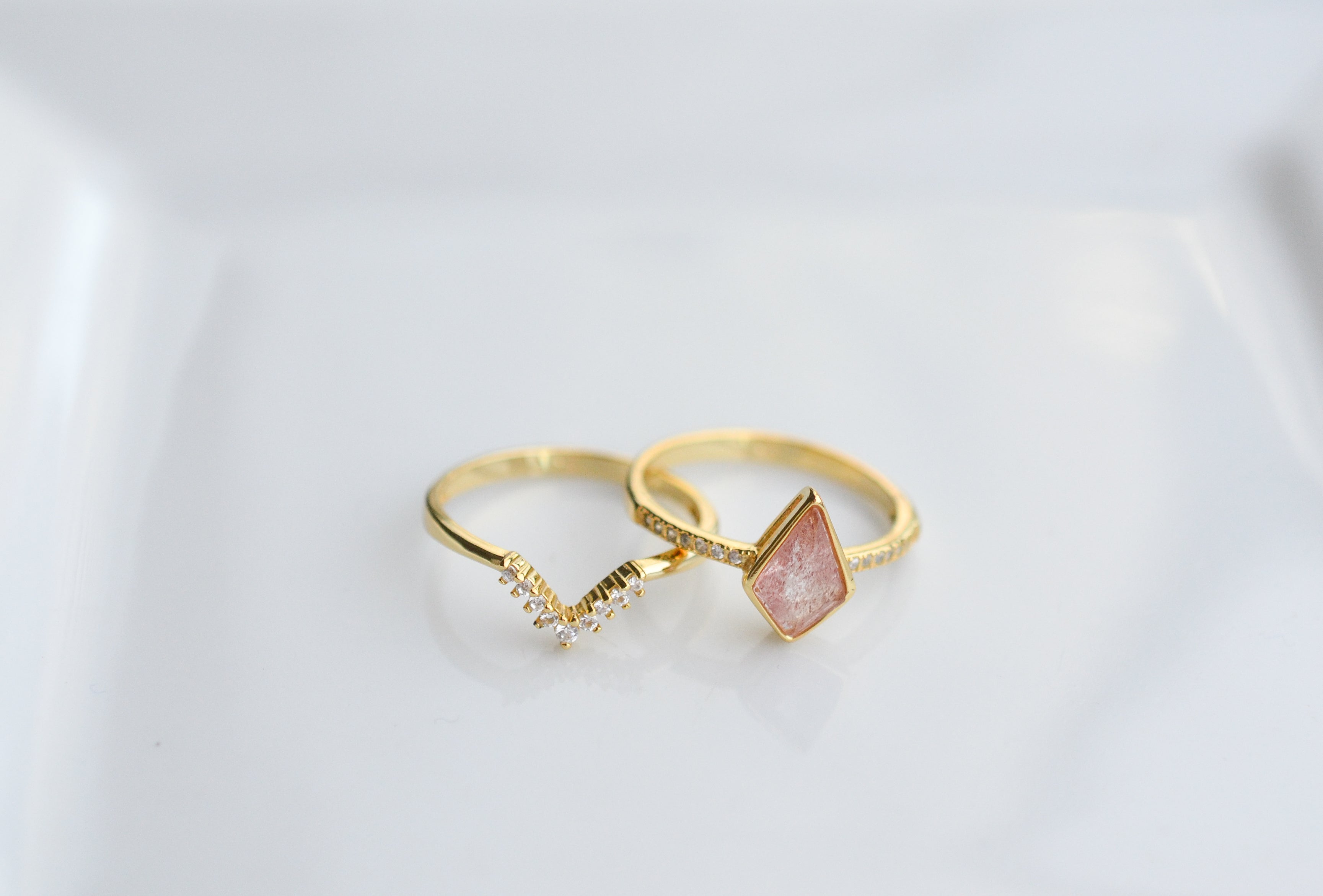 Ska Kite Strawberry Quartz Ring Set