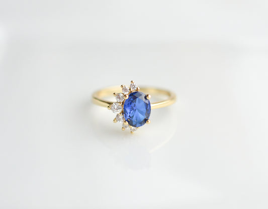 Ari Sapphire Ring