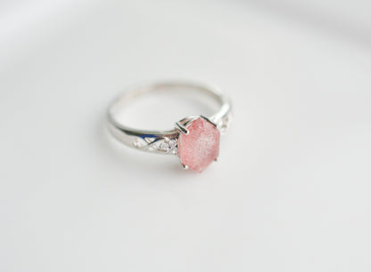 Agi Strawberry Quartz Ring with handpicked quartz gemstone.