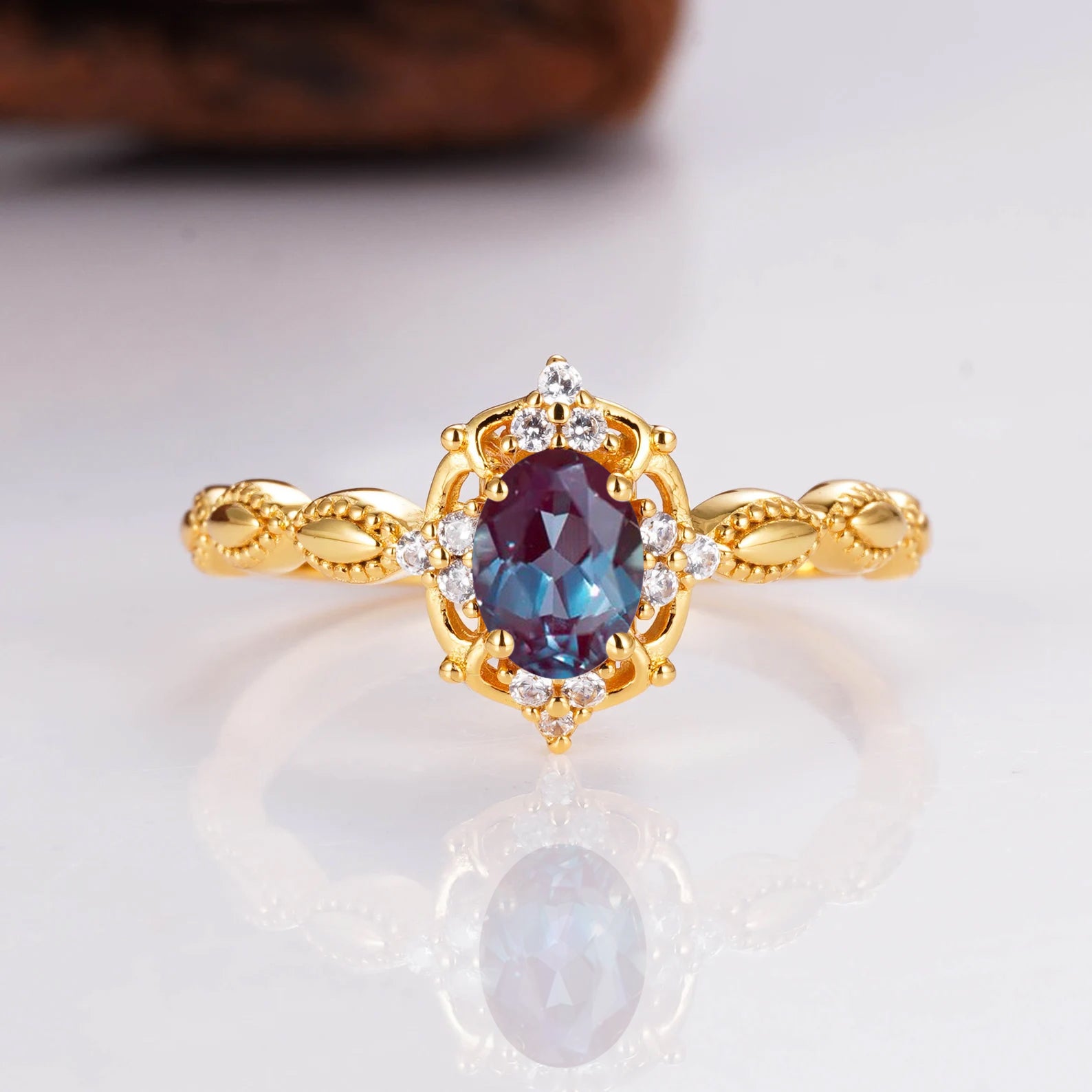 Fia Alexandrite Ring Gold