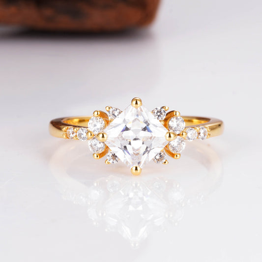 Kia Crystal Ring
