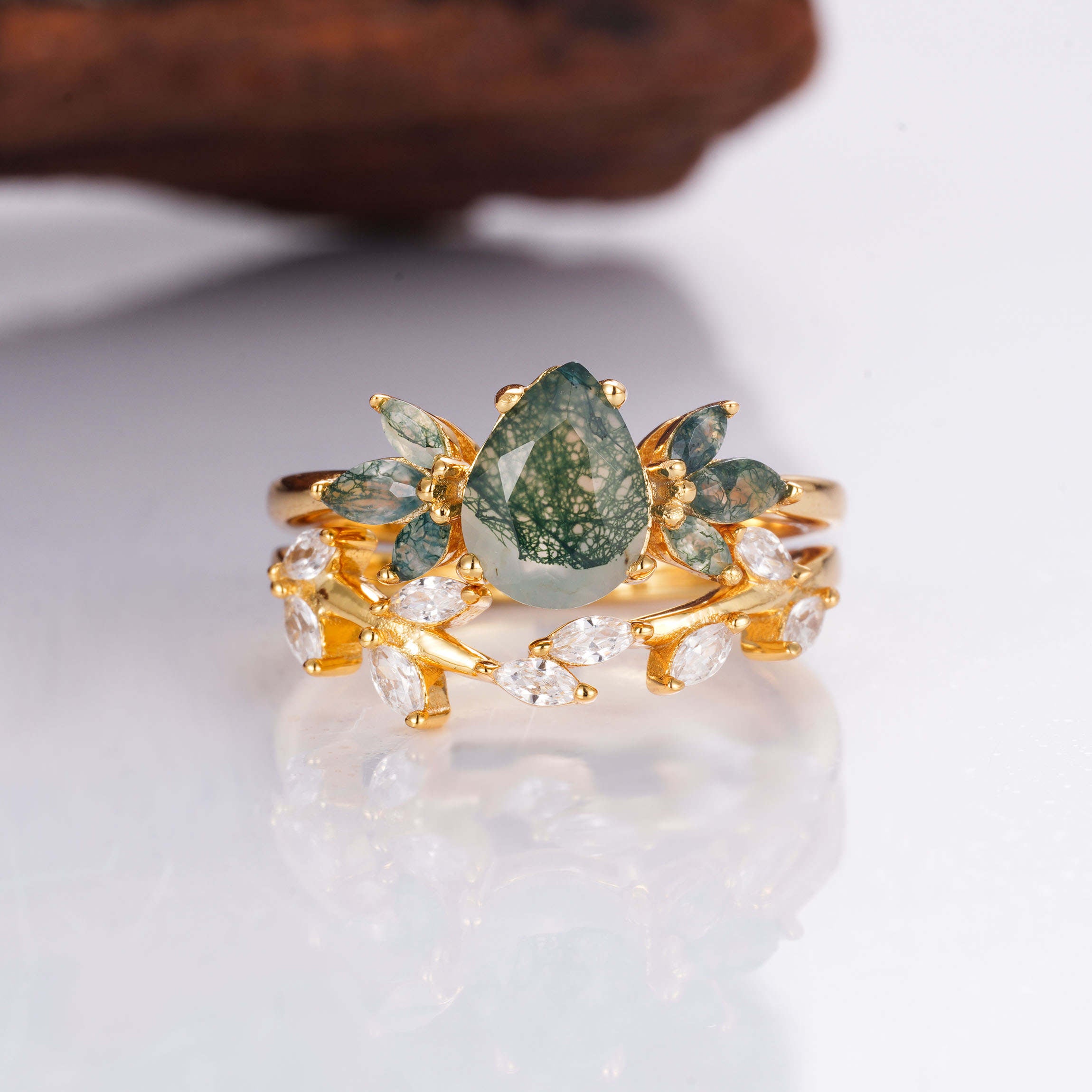 Ivy Moss Agate Quartz Leaf Ring Set Gold