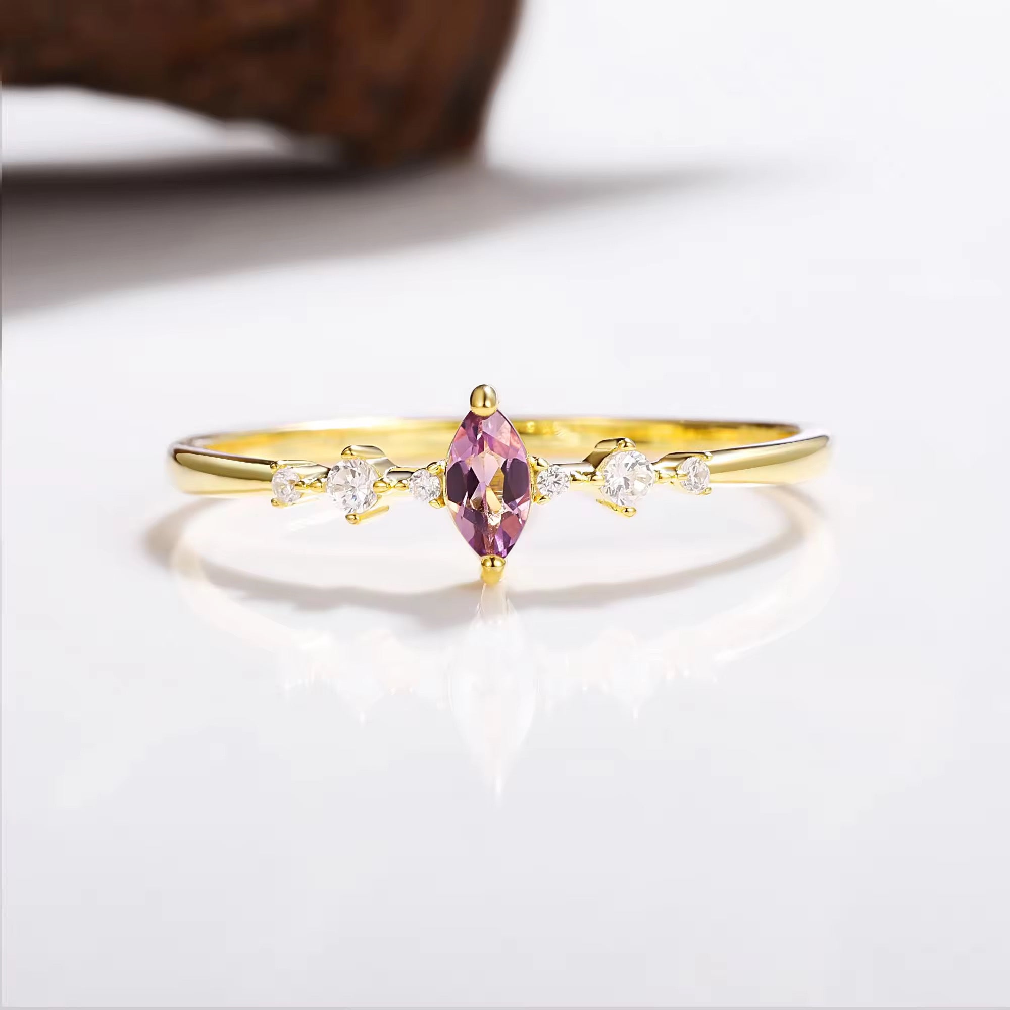 Ava Amethyst Ring Gold