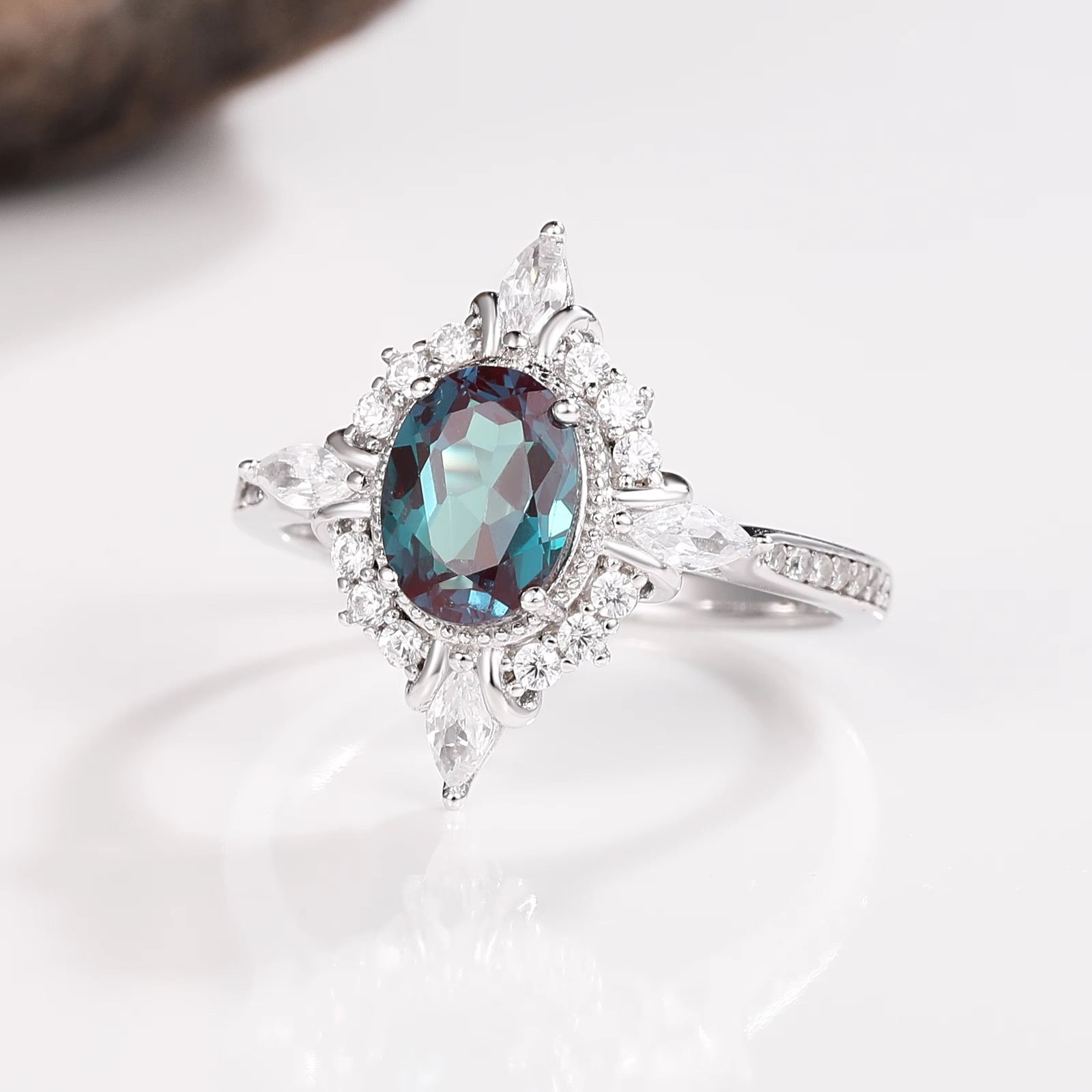 Mia Emerald Ring Sterling Silver