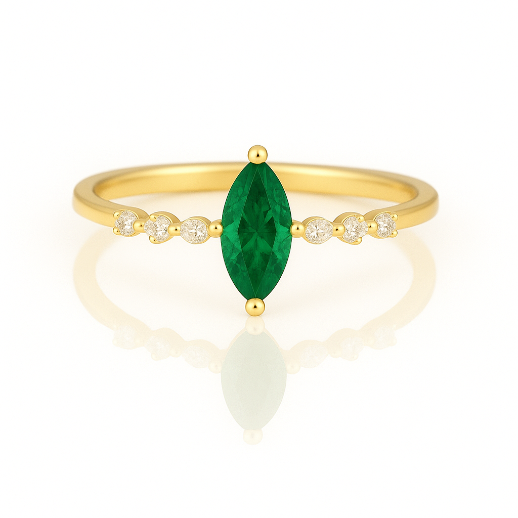 Ava Emerald Ring Gold
