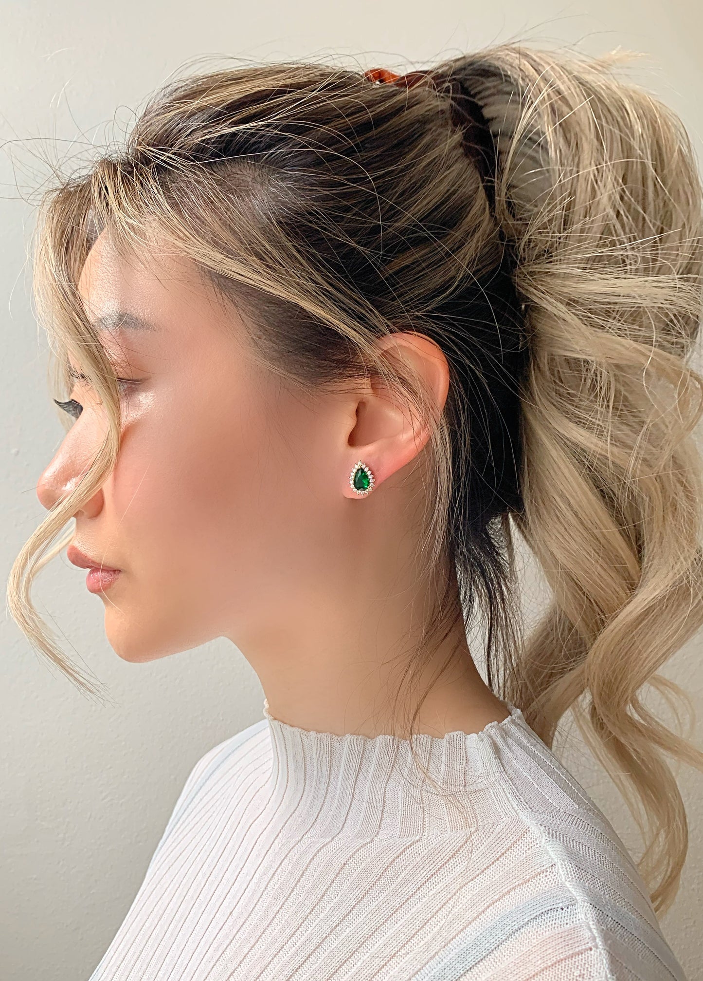 Ina Emerald Earrings Rose Gold