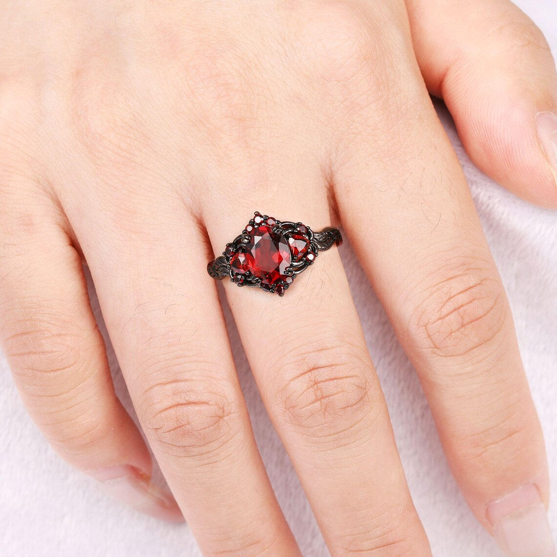 Lilly Garnet Black Gold Ring