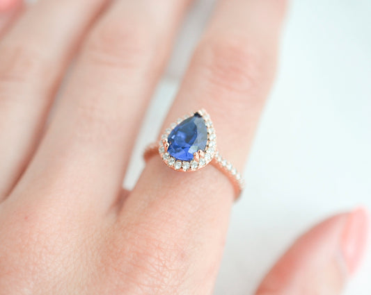 Nia Sapphire Ring