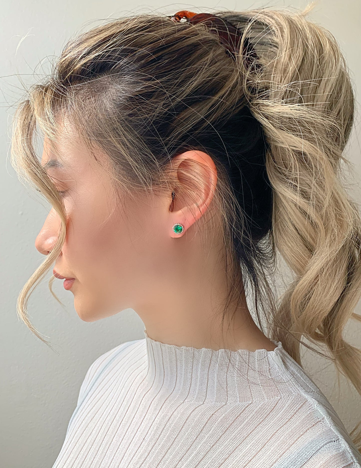 Jia Emerald Earrings Gold